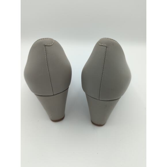 Cole Hann Gray Slip-on Wedge Close Toes Heel Size 9b - Picture 2 of 9